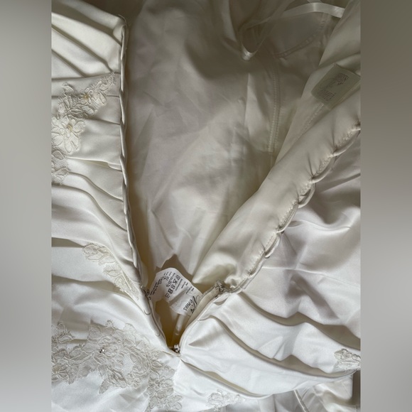 Symphony of Venus wedding gown dress ivory A-Line NWT ~ - Picture 8 of 13